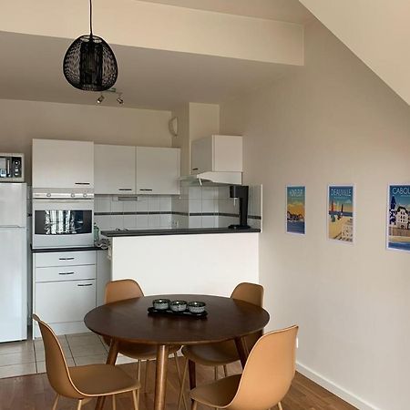 Nice 41 M With Balcony Near The Beach Довіль Екстер'єр фото