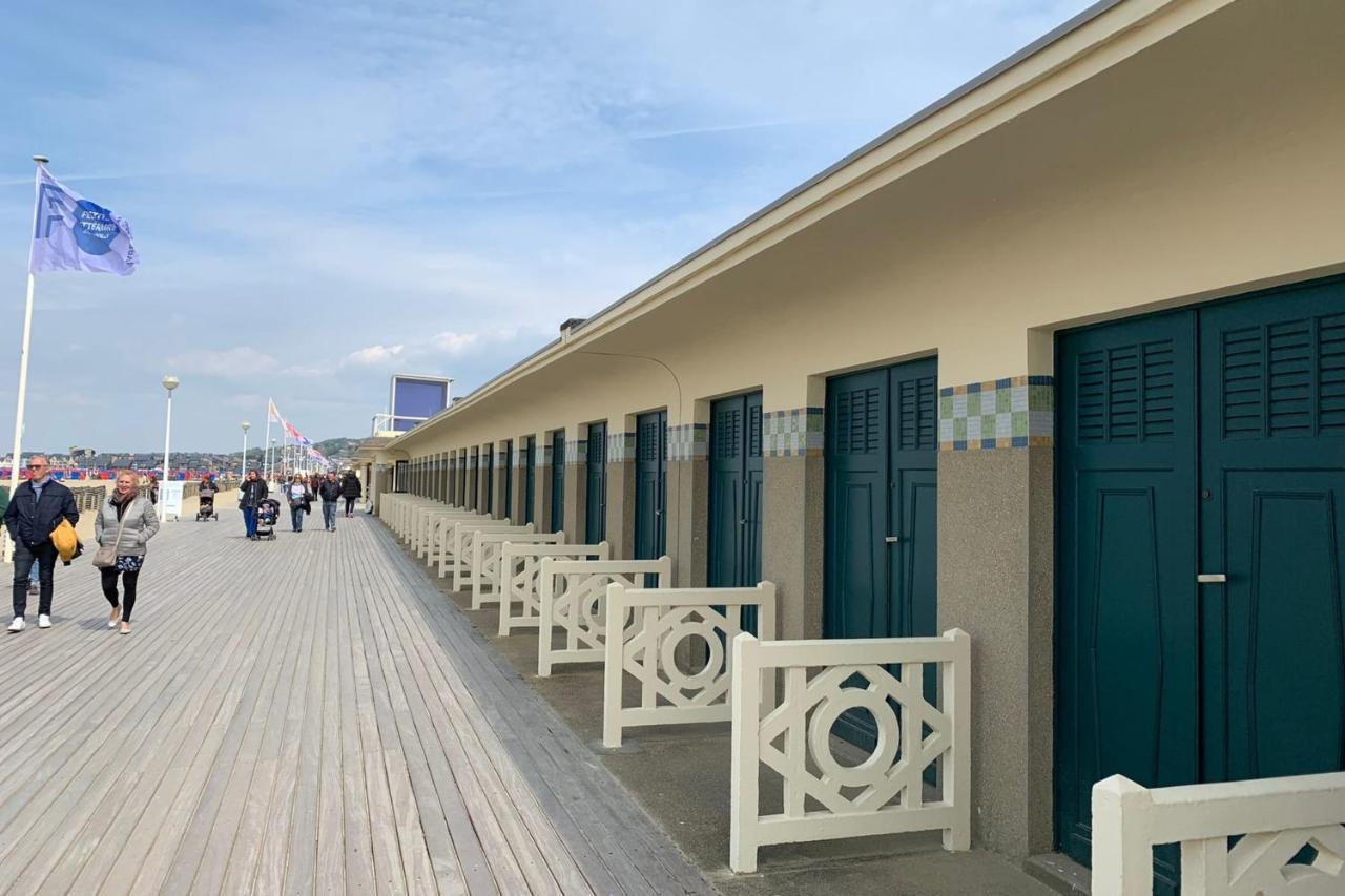 Nice 41 M With Balcony Near The Beach Довіль Екстер'єр фото